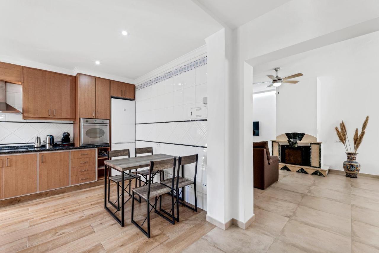 Casa Del Puerto, Encanto Junto Al Mar Estepona Ngoại thất bức ảnh